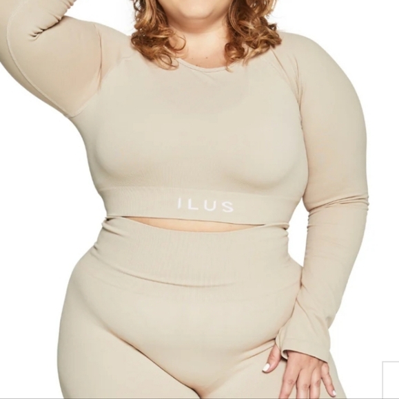 ILUS Intensify Long-Sleeve Top And Intesify Leggings Size XXL NWT - Picture 1 of 14